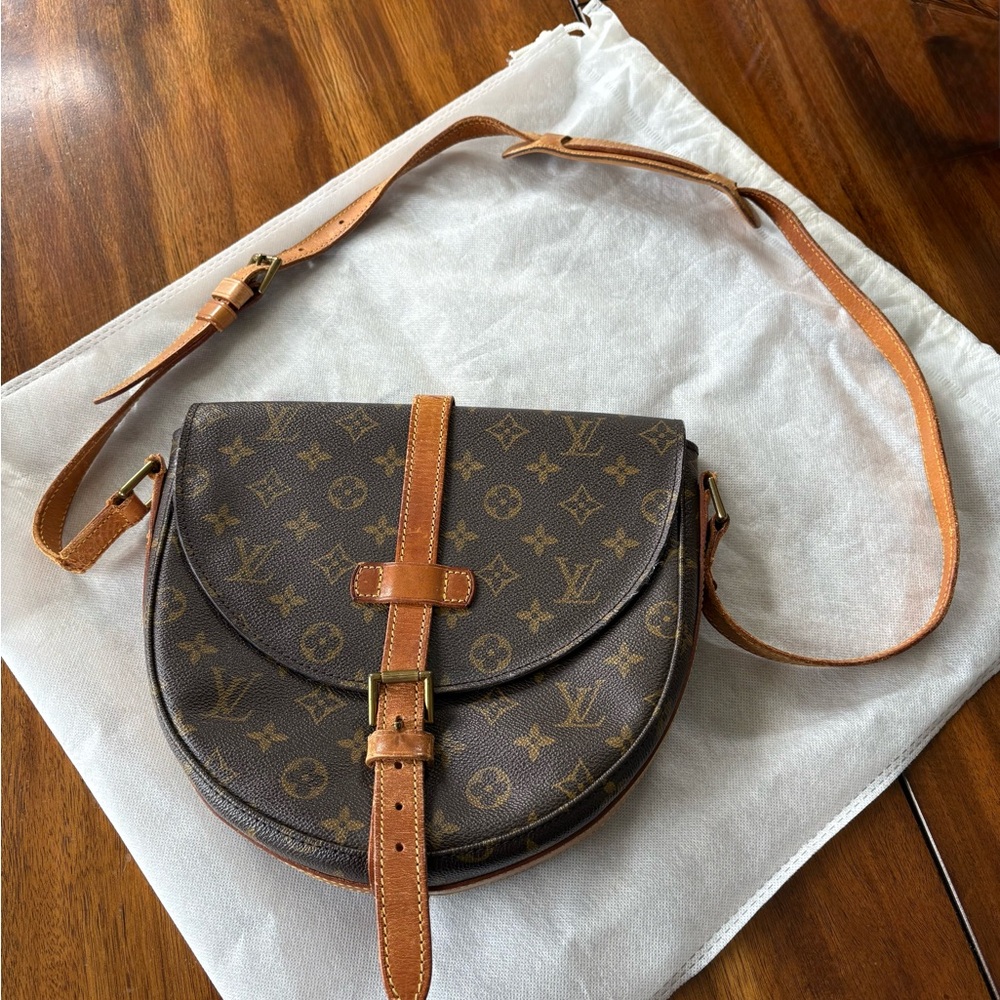Vintage LOUIS VUITTON Chantilly GM Shoulder Monogram Bag from Bagriculture